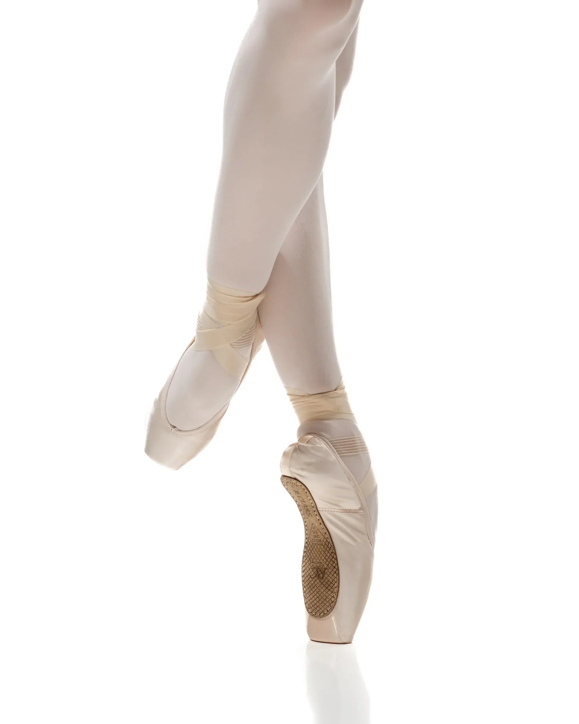 R-Class "Brillante" Pointe Shoes for Exceptional Performance